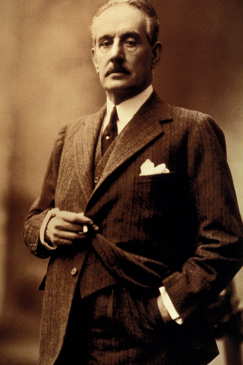 Giacomo Puccini (1858-1924) in 1923 door Unknown