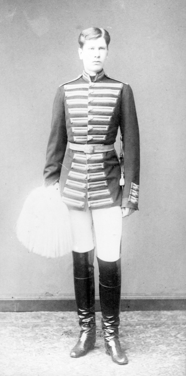 Nicholas Pavlovich Fomin in het uniform van het Corps de Pages door Russian Photographer