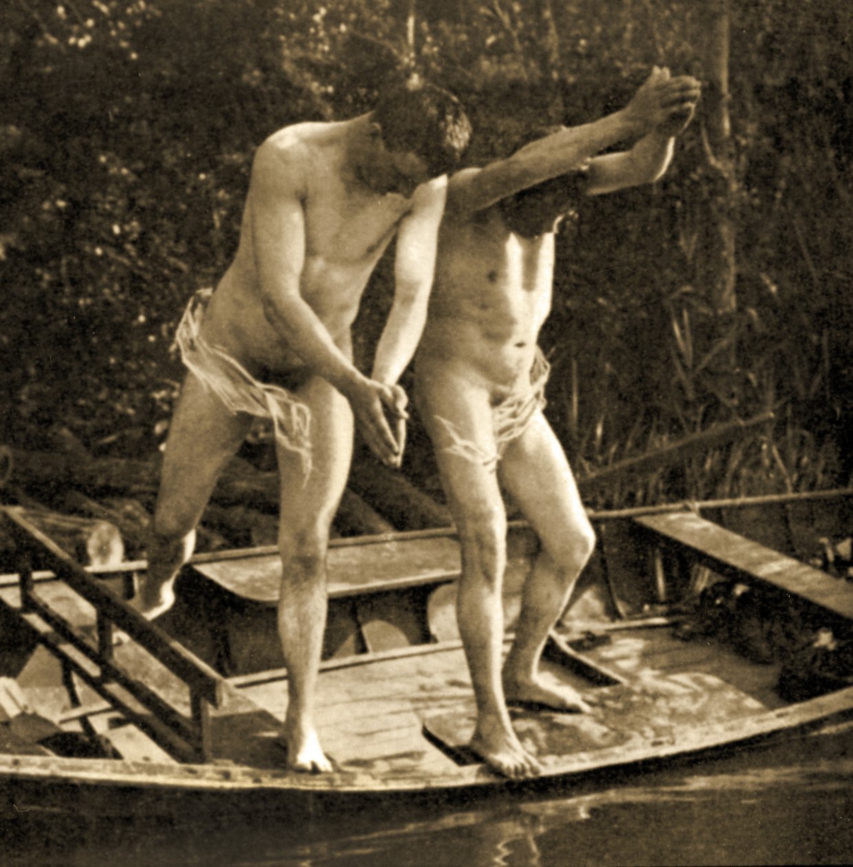 Duiken vanaf een roeiboot, ca. 1910 door Unknown