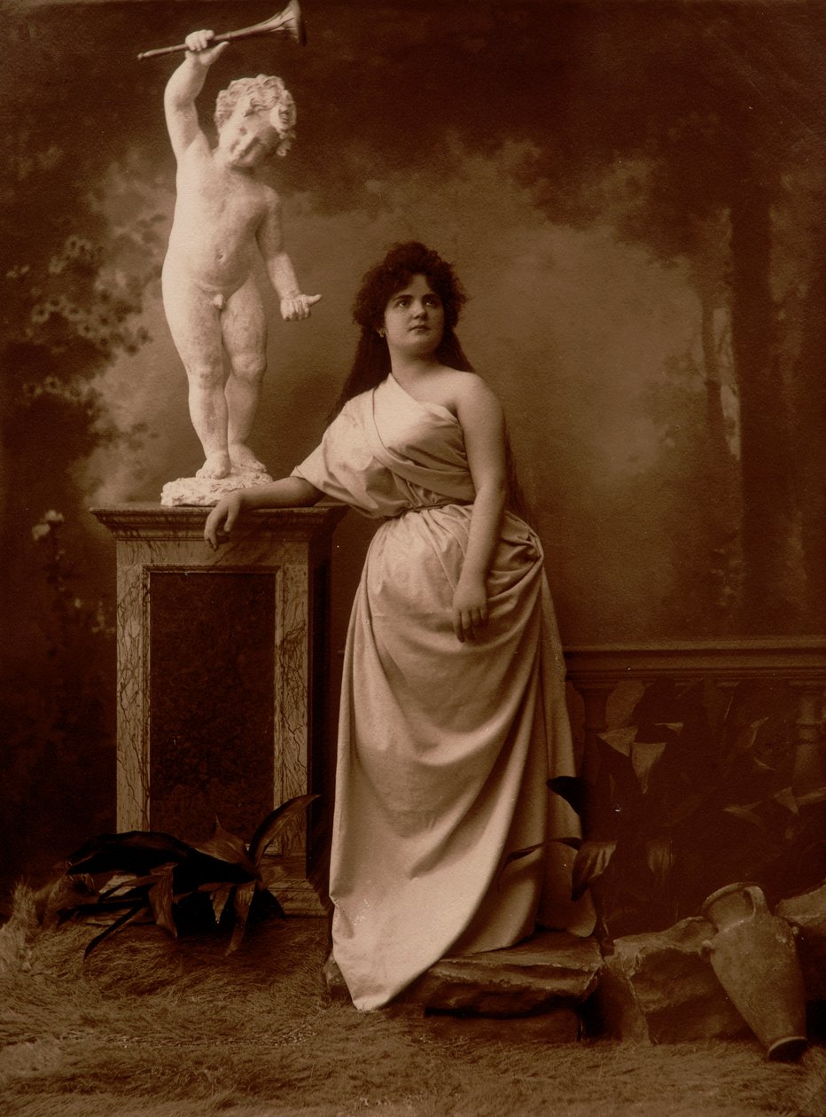 Dramatische actrice - Allegorie van liefdadigheid door Unknown