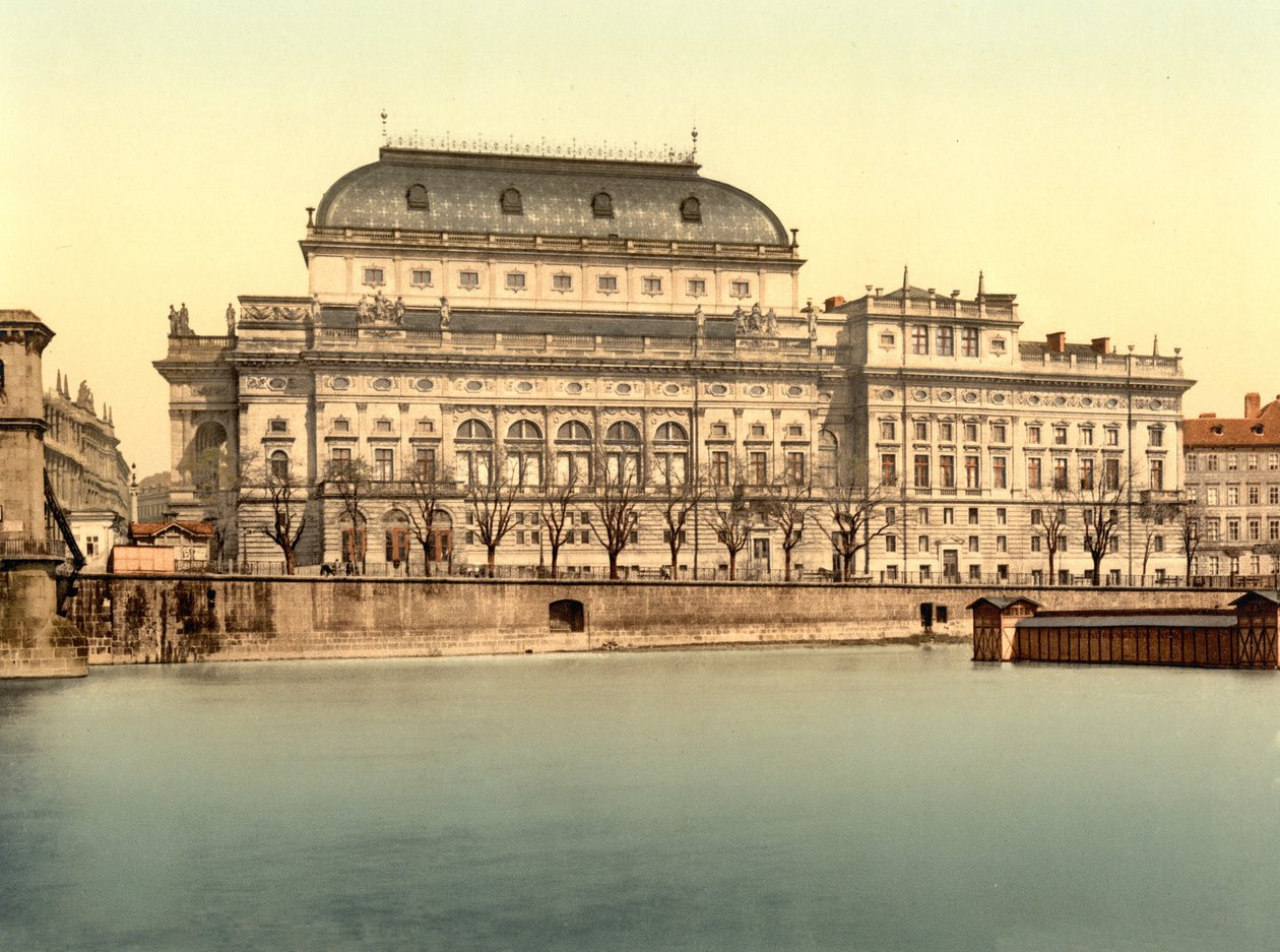 Nationaal Theater in Praag, uitgegeven ca. 1890 - 1900 door English Photographer