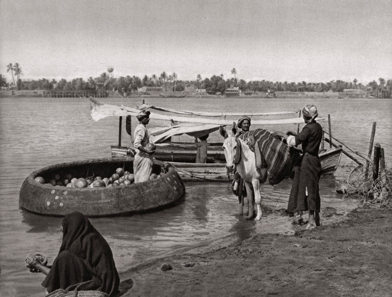 Transport in Irak, 1925 door A. Kerim