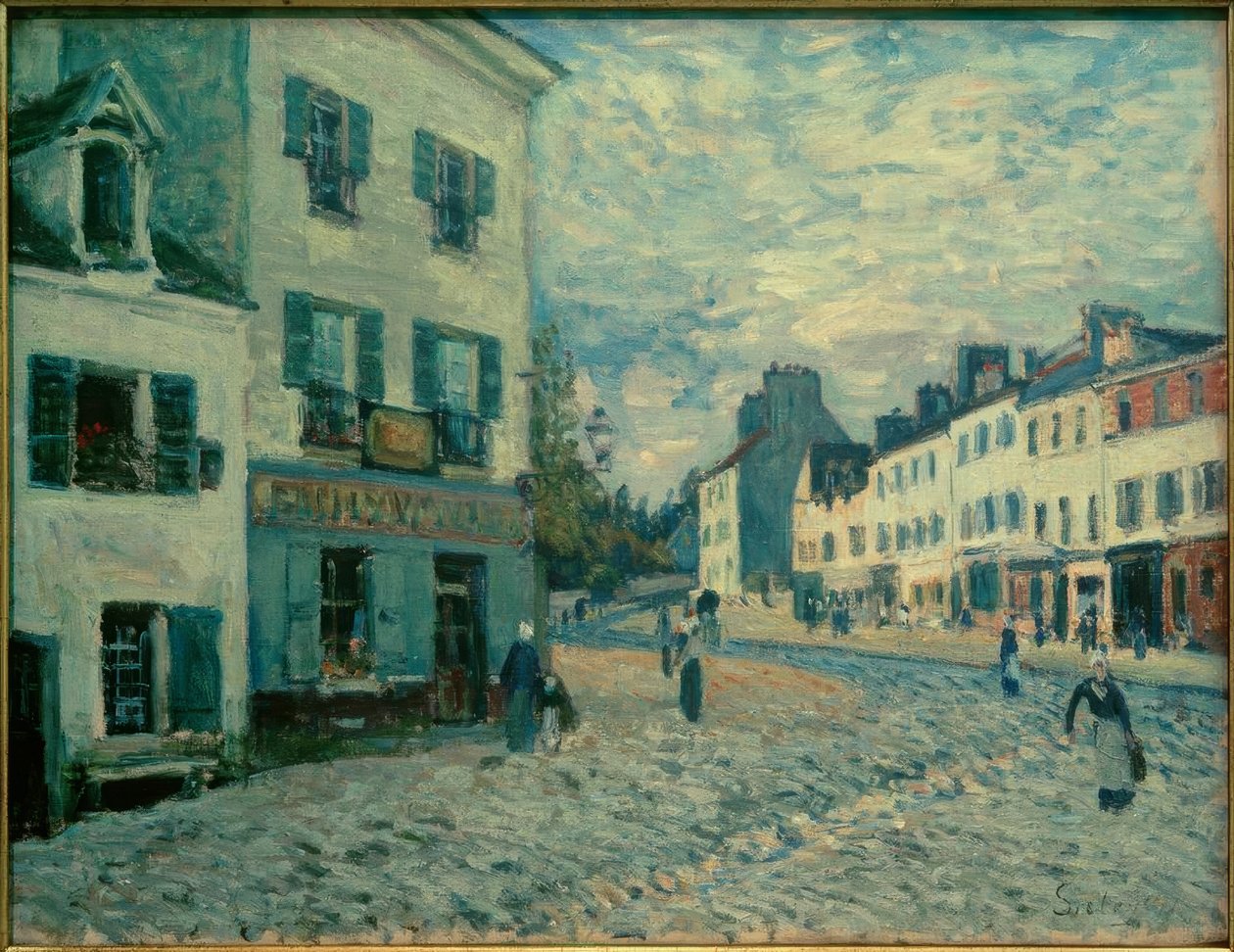 Een straat in Marly door Alfred Sisley