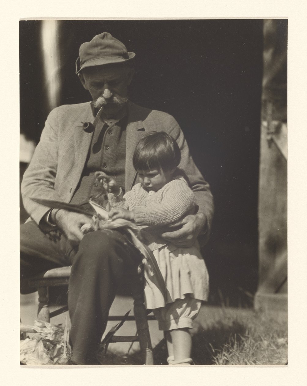 [Yvonne Boursault  Fred Varnum]. door Alfred Stieglitz