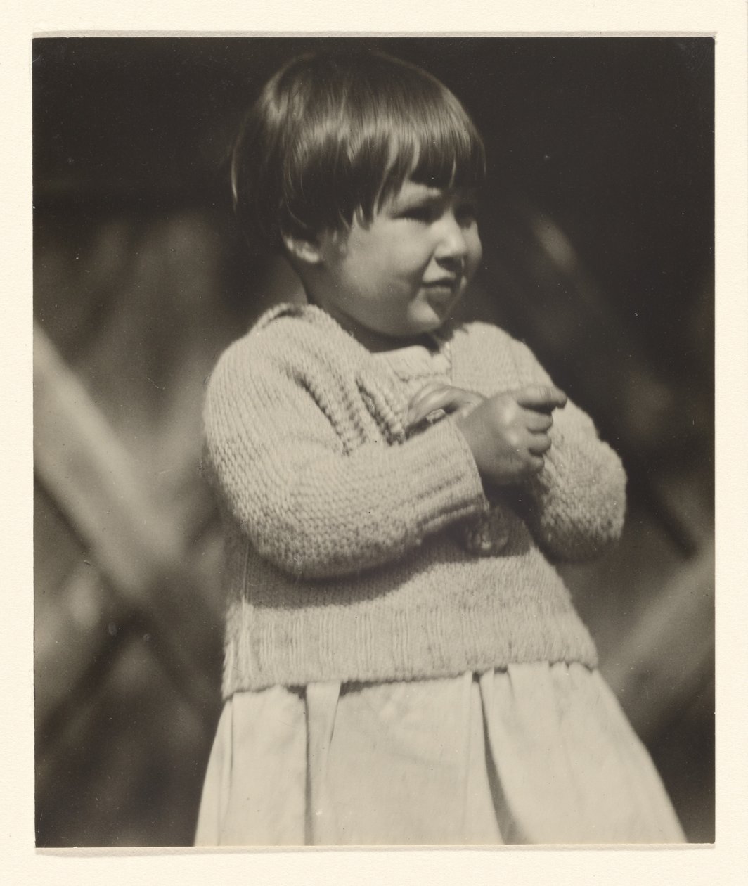 [Yvonne Boursault, Lake George] door Alfred Stieglitz
