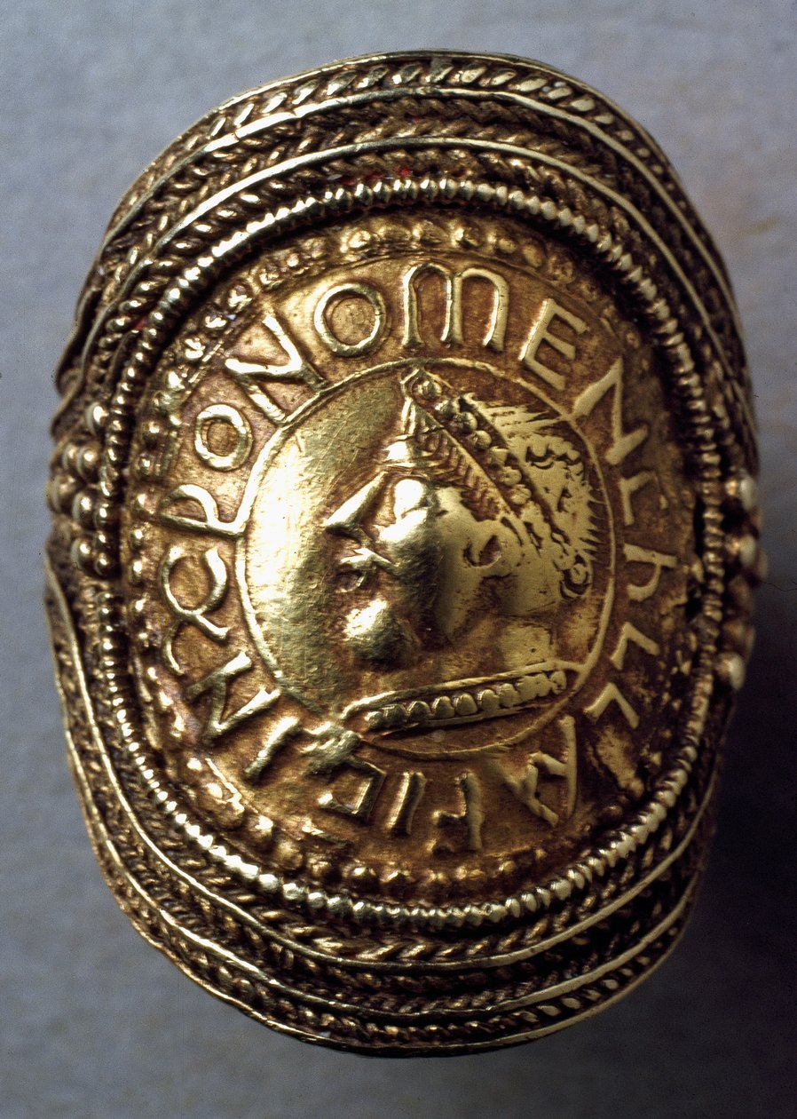 Late Saksische ring, waarschijnlijk c.7e eeuw (detail) door Anglo Saxon