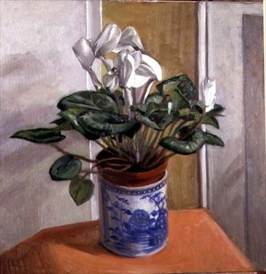 Witte Cyclamen in een blauwe vaas door Anonymous