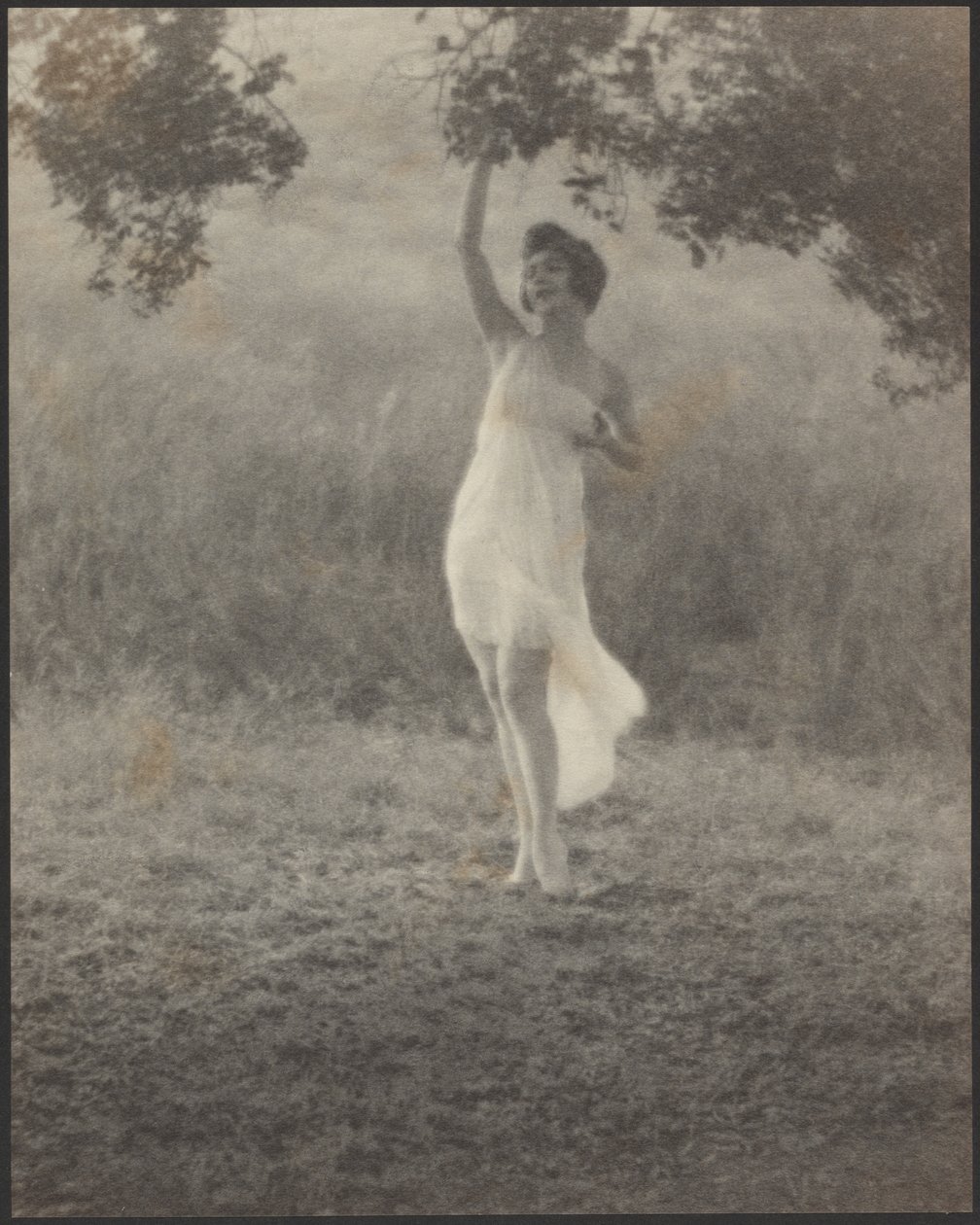 [Nymph] door Arthur F. Kales