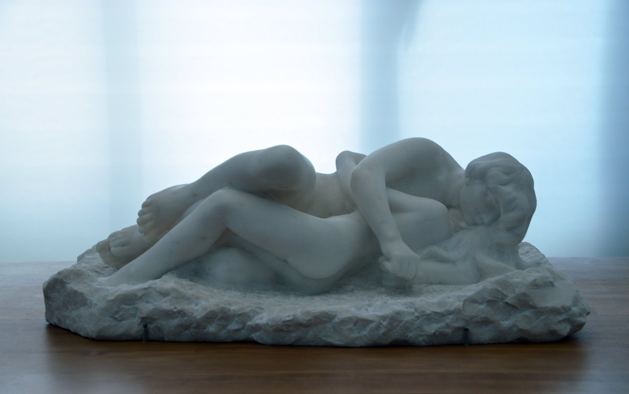 Amor en Psyche door Auguste Rodin