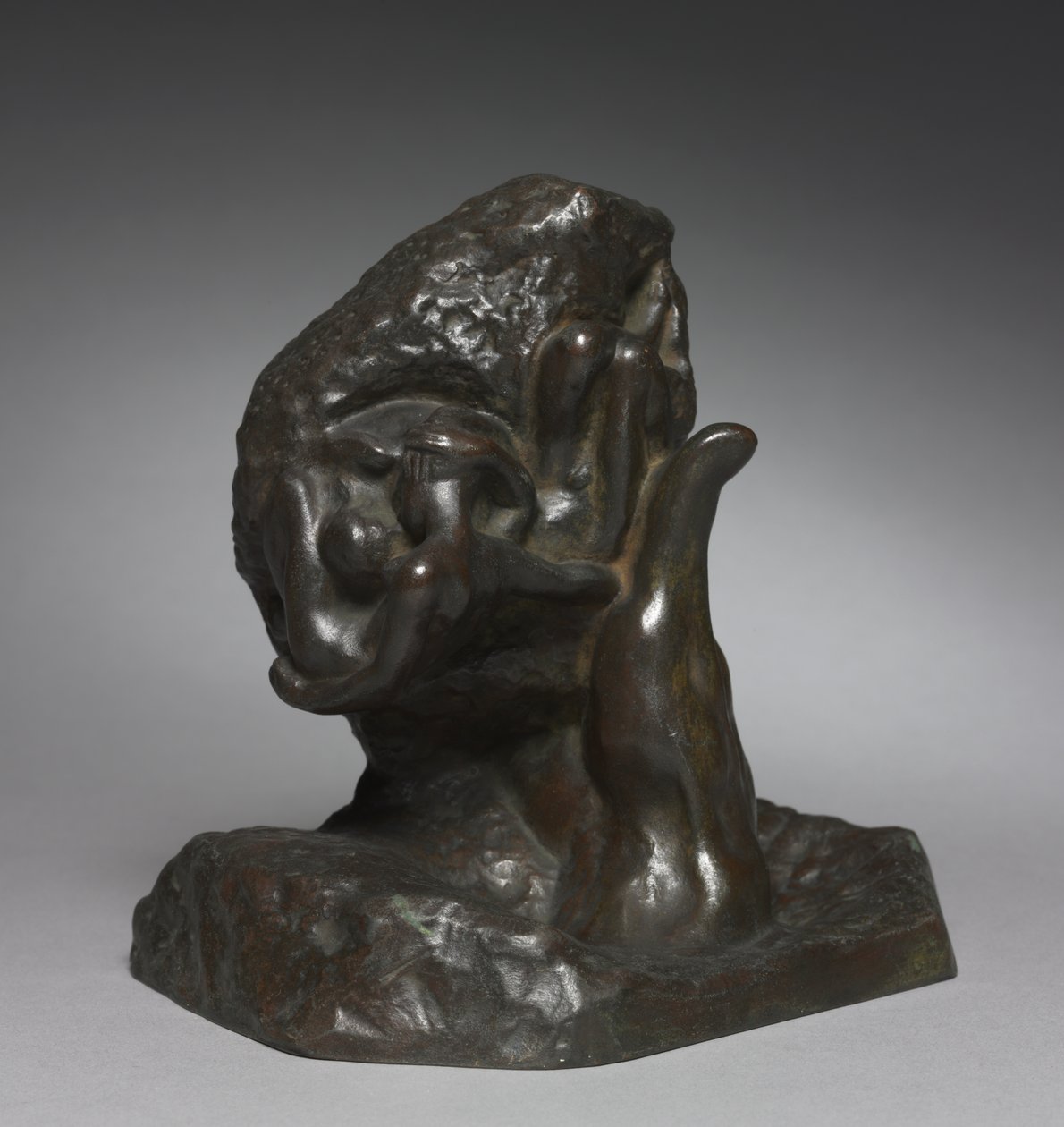 De hand van God, ca. 1880-1917 (brons) door Auguste Rodin