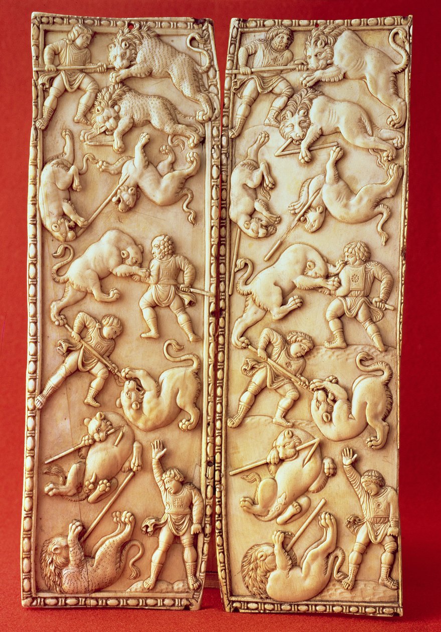 Diptiek met een leeuwenjachtscène door Byzantine