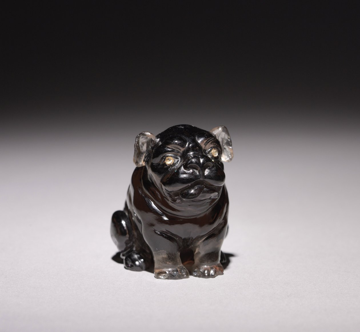 Bulldog door Carl Fabergé