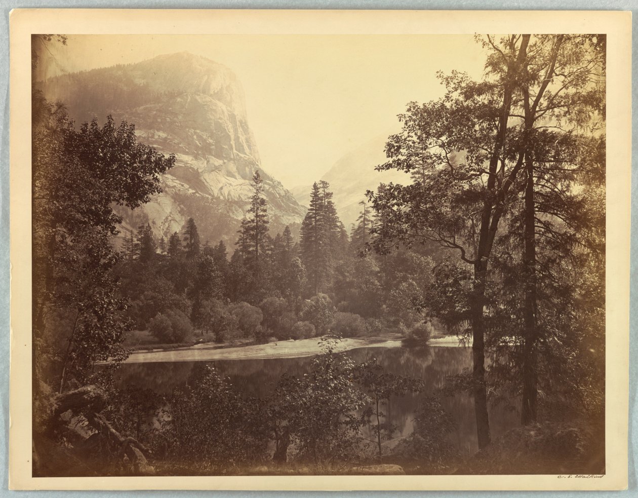 Meer Ah-Wi-Yah, Yosemite door Carleton E. Watkins