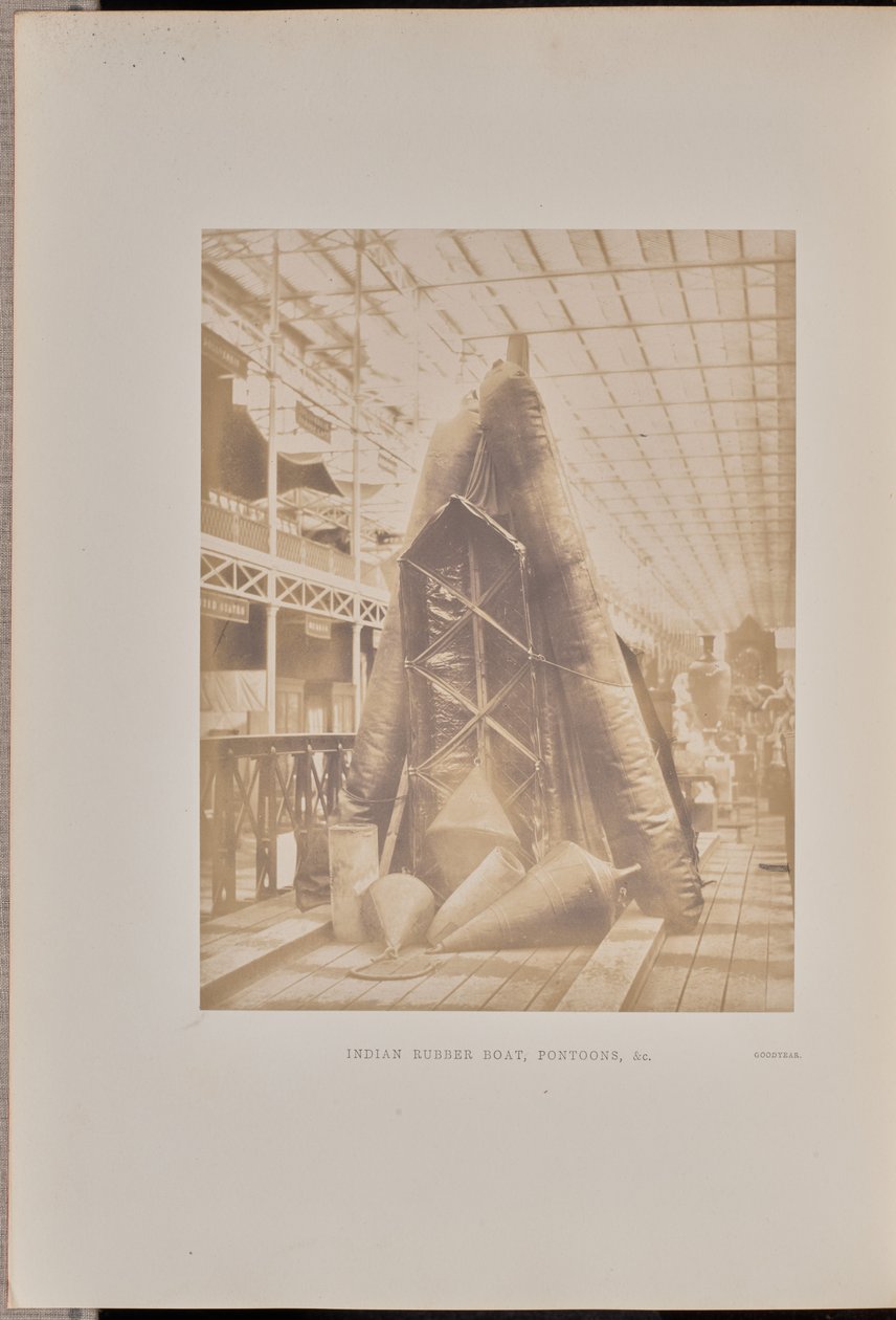 India-Rubberboot, Pontons, enzovoort door Claude Marie Ferrier
