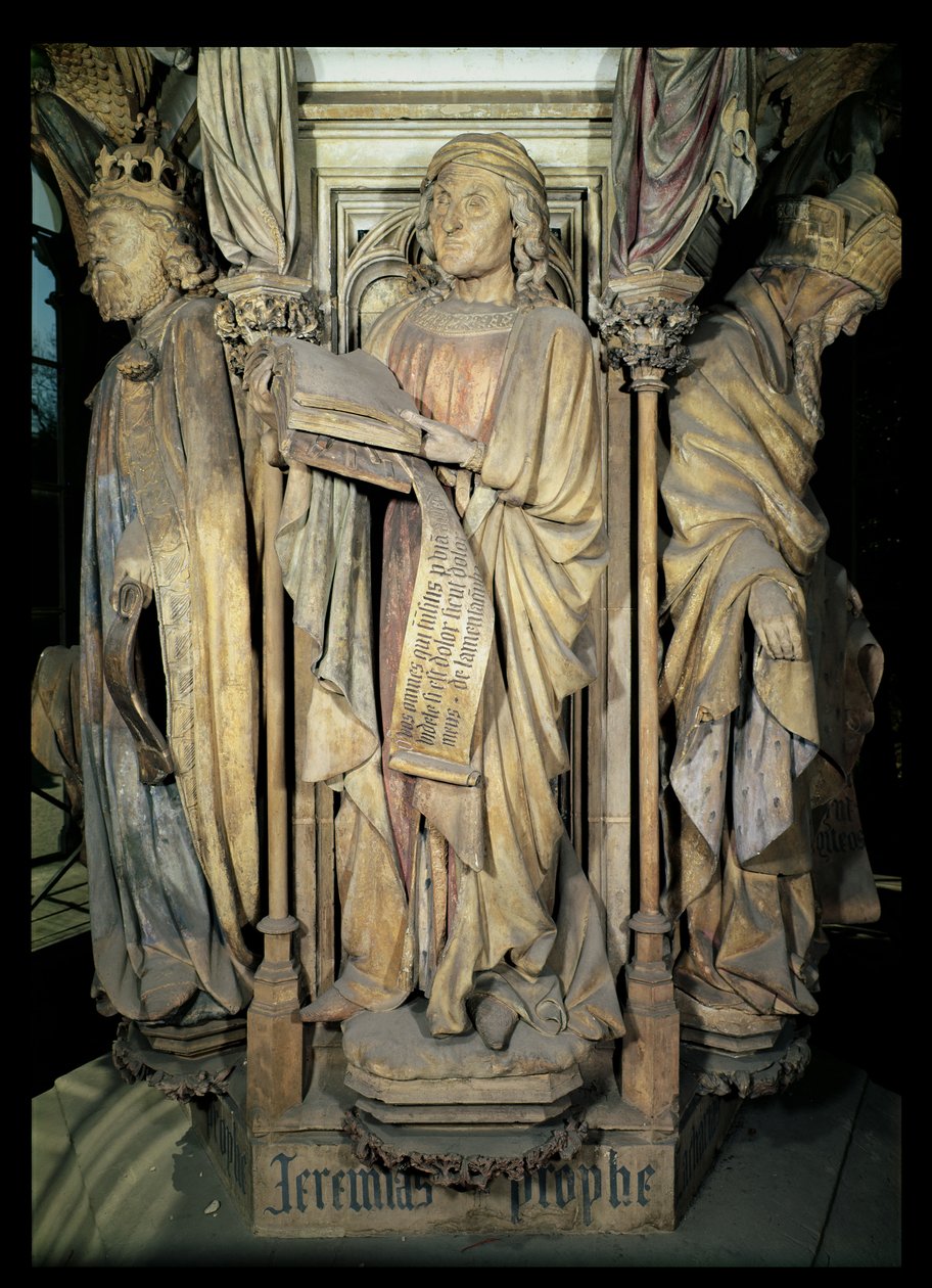 Jeremia (midden), David (links) en Zacharias (rechts), figuren van de zeshoekige sokkel van de Put van Mozes, 1395-1404 door Claus and Malouel, Jean Sluter