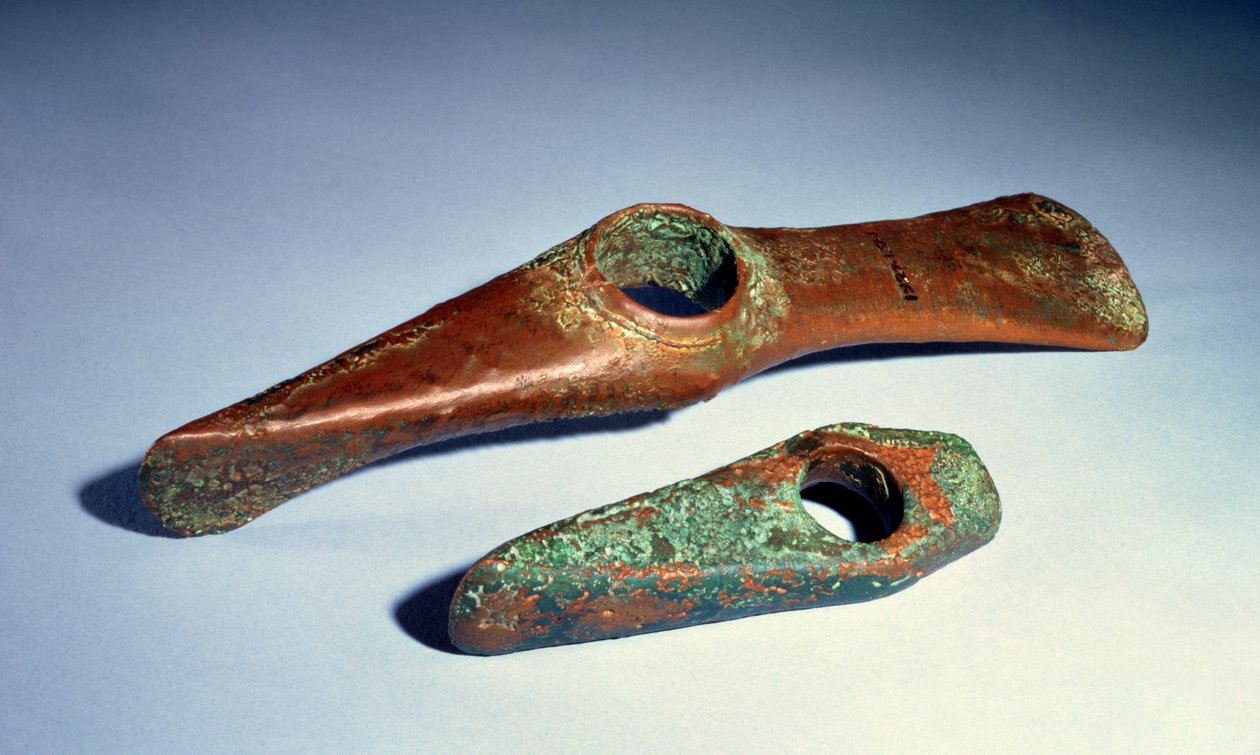 Bijl adze uit Belgrado; bijl hamer uit Tsjechoslowakije, Kopertijdperk door Copper Age