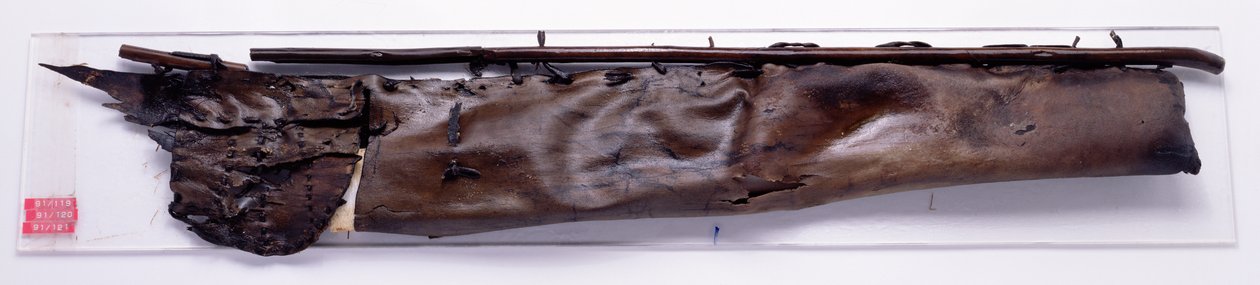 Koker gevonden bij de Oetzi-ijsman (chamoisleer) door Copper Age
