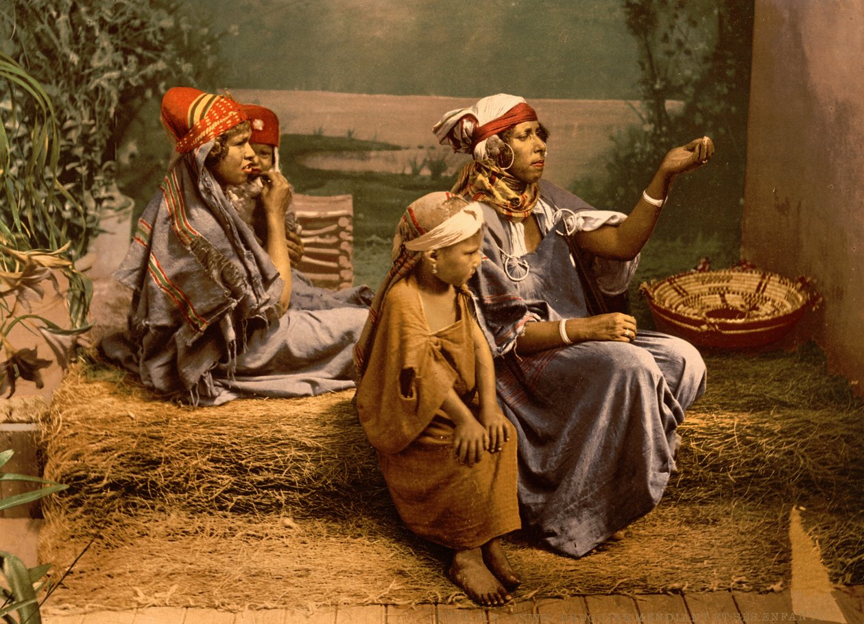 Bedoeïenen Bedelaars en Kinderen, Tunis, Tunesië door Detroit Photographic Co.