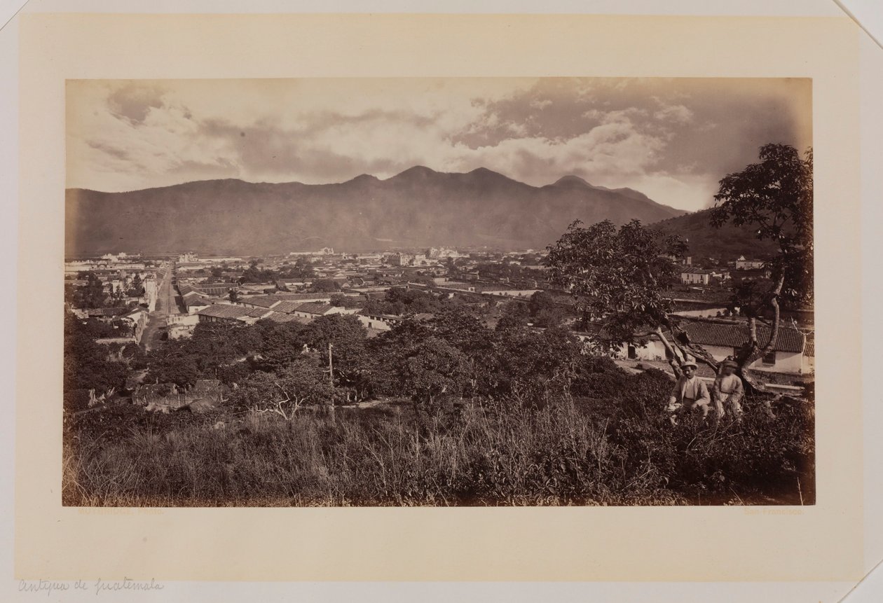 Antigua de Guatemala door Eadweard Muybridge
