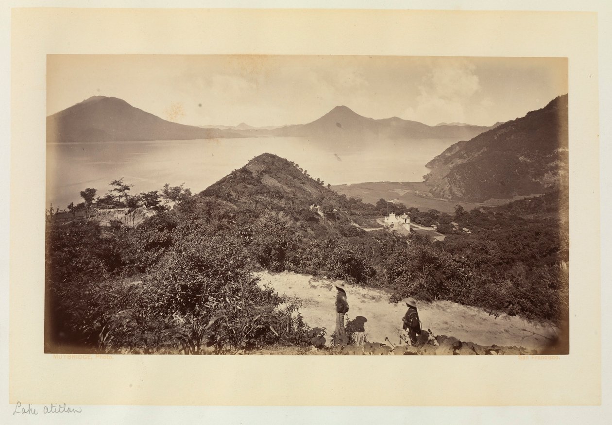 Meer Amatitlán, Guatemala door Eadweard Muybridge