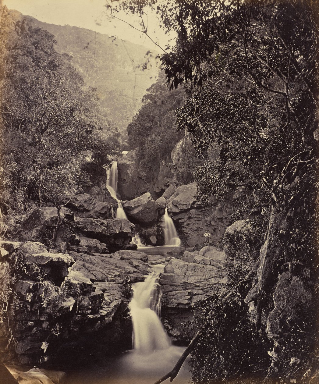 Lichtvallen. Coonoor Ghant door Edmund David Lyon