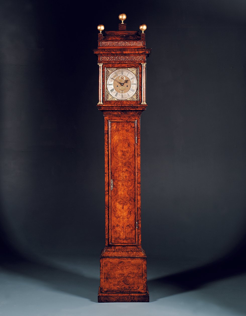 Queen Anne staande klok, nr. 463 door Edward Banger