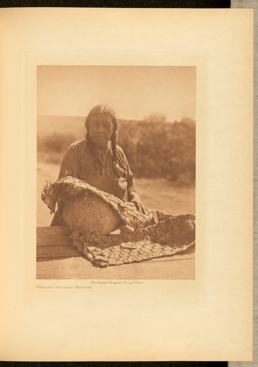 Gevlochten pompoen - Wichita door Edward S. Curtis