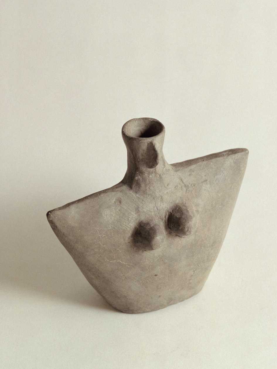 Vaatwerk in de vorm van een vrouw, uit Shah Tappeh, Astar-abad, Iran, c.2e millennium v.Chr. door Elamite