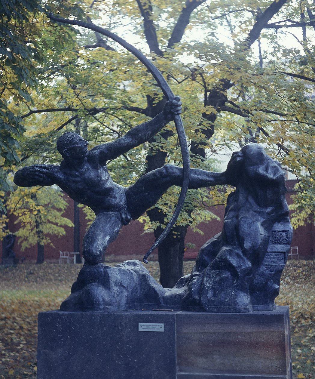 Hercules de Boogschutter, 1909 door Emile Antoine Bourdelle