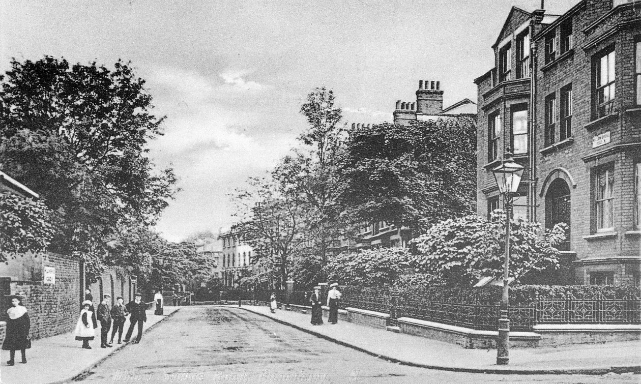 Willow Bridge Road, Canonbury, Islington, ca. 1905 door English Photographer