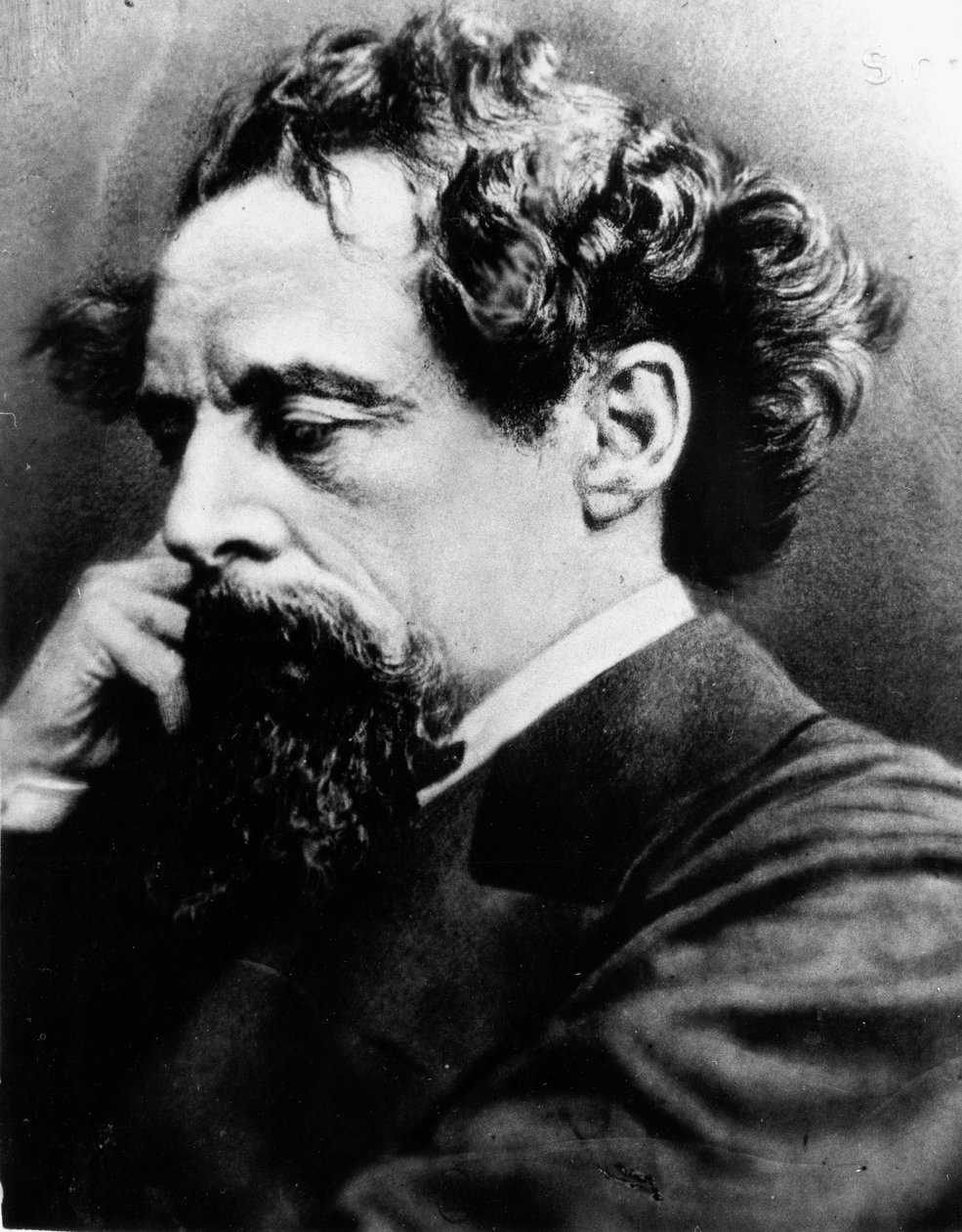 Charles Dickens door English Photographer