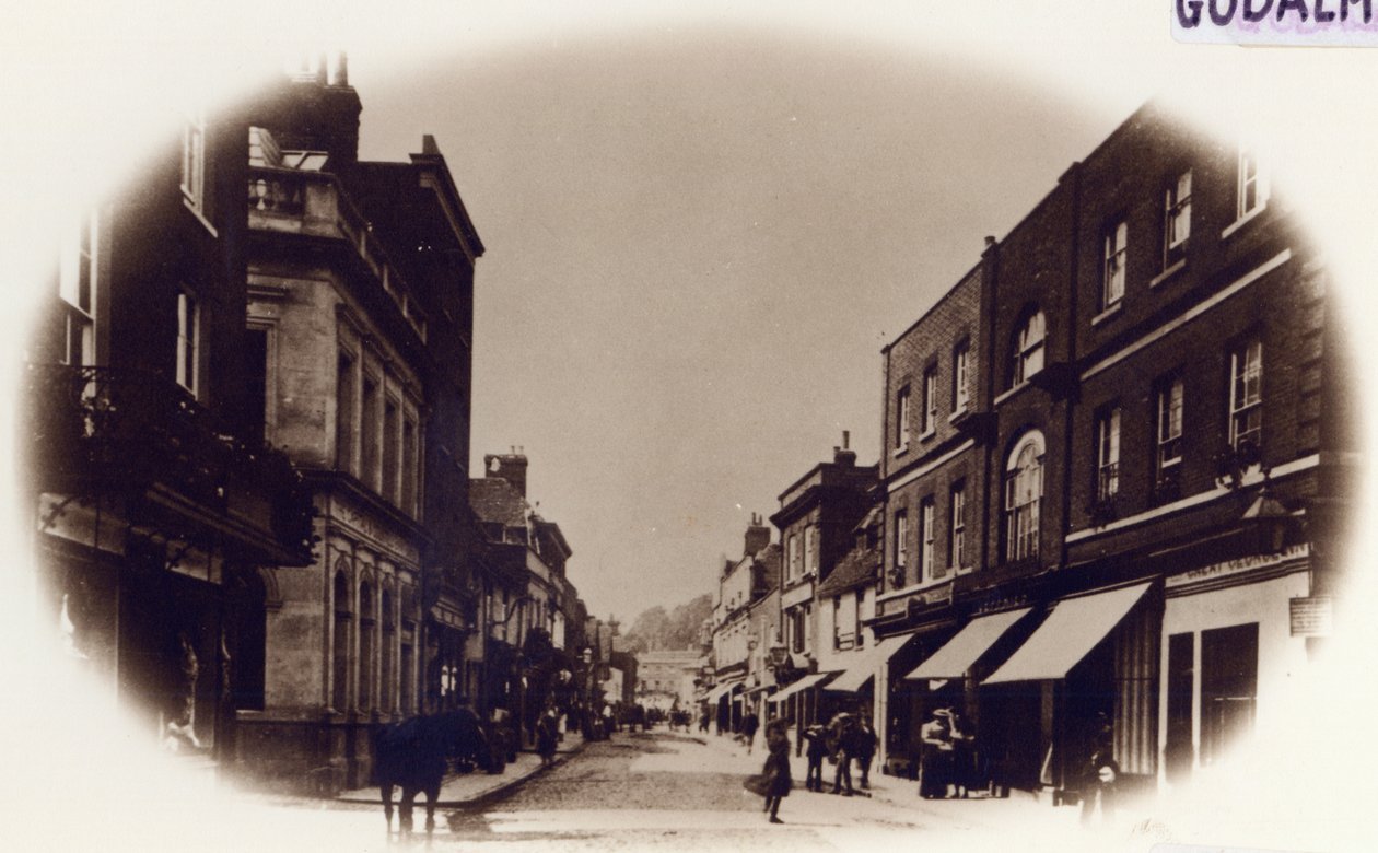 Godalming High Street, Surrey, ca. 1900 door English Photographer