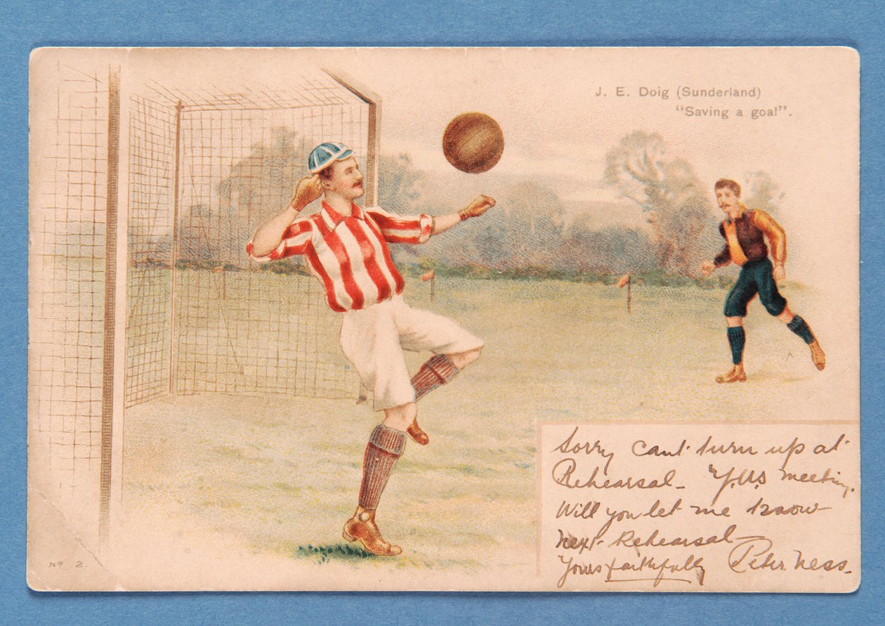 J.E. Doig (Sunderland) Redt een Doelpunt door English School