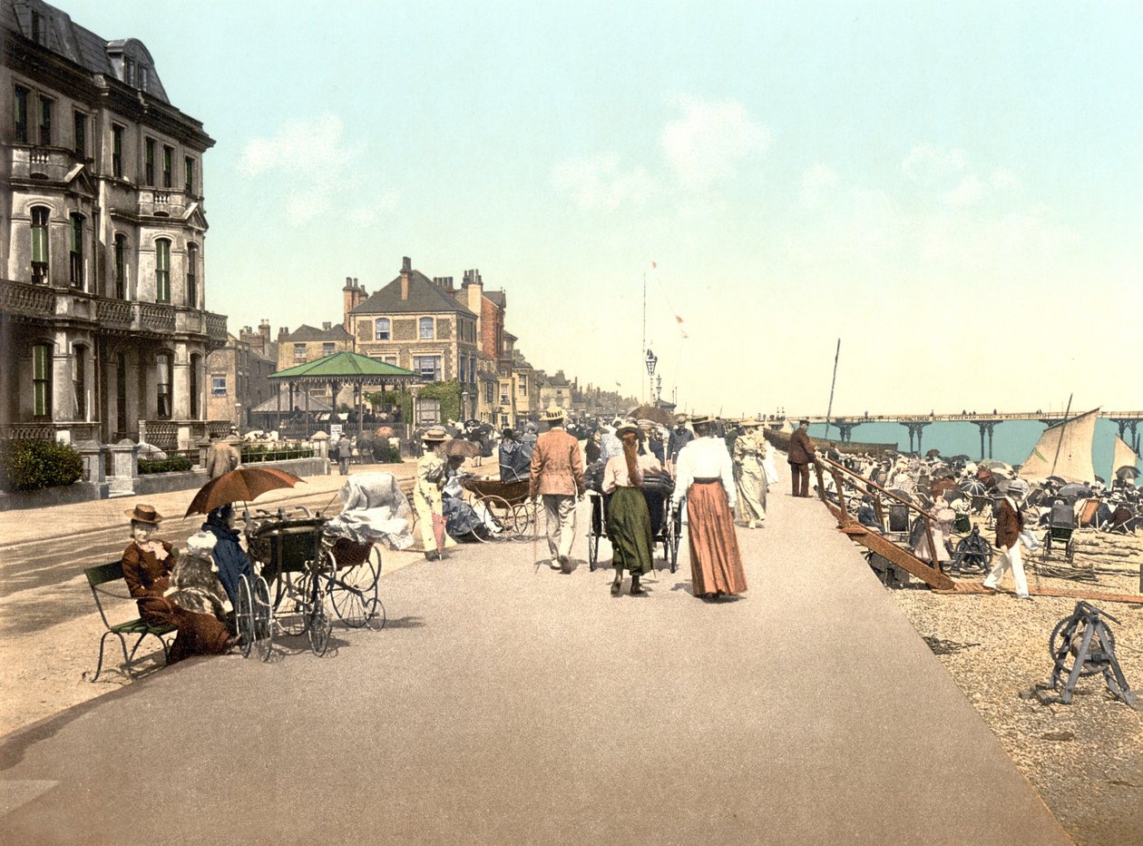 De Promenade, Deal door English School