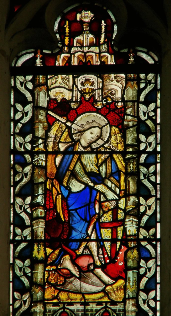 Raam met St. Michael door English School