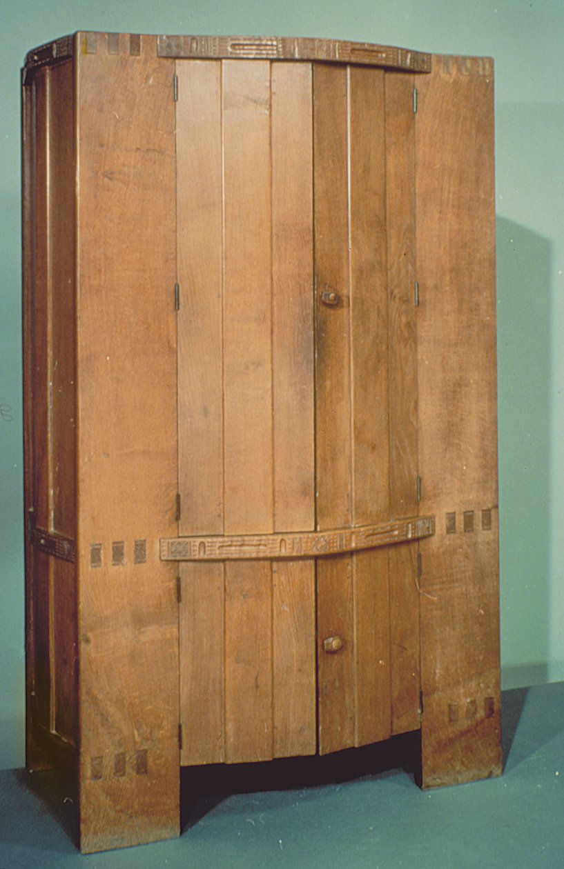 Kledingkast, c.1902 (eik) door Ernest Barnsley