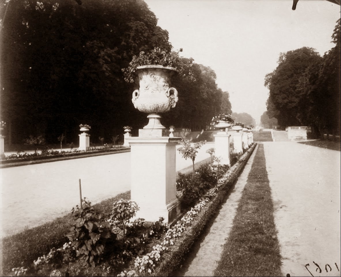 Saint Cloud door Eugène Atget