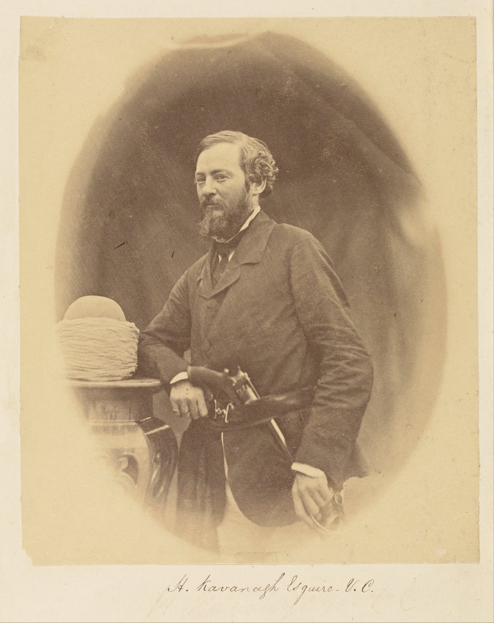 H. Kavanagh, Esquire, V.C. door Felice Beato