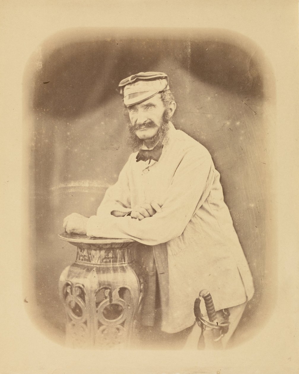 Luitenant-generaal Sir Hope Grant, KCB door Felice Beato