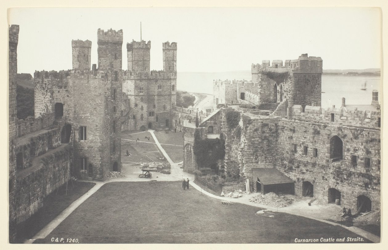 Carnavon Castle en Straights door Francis Bedford
