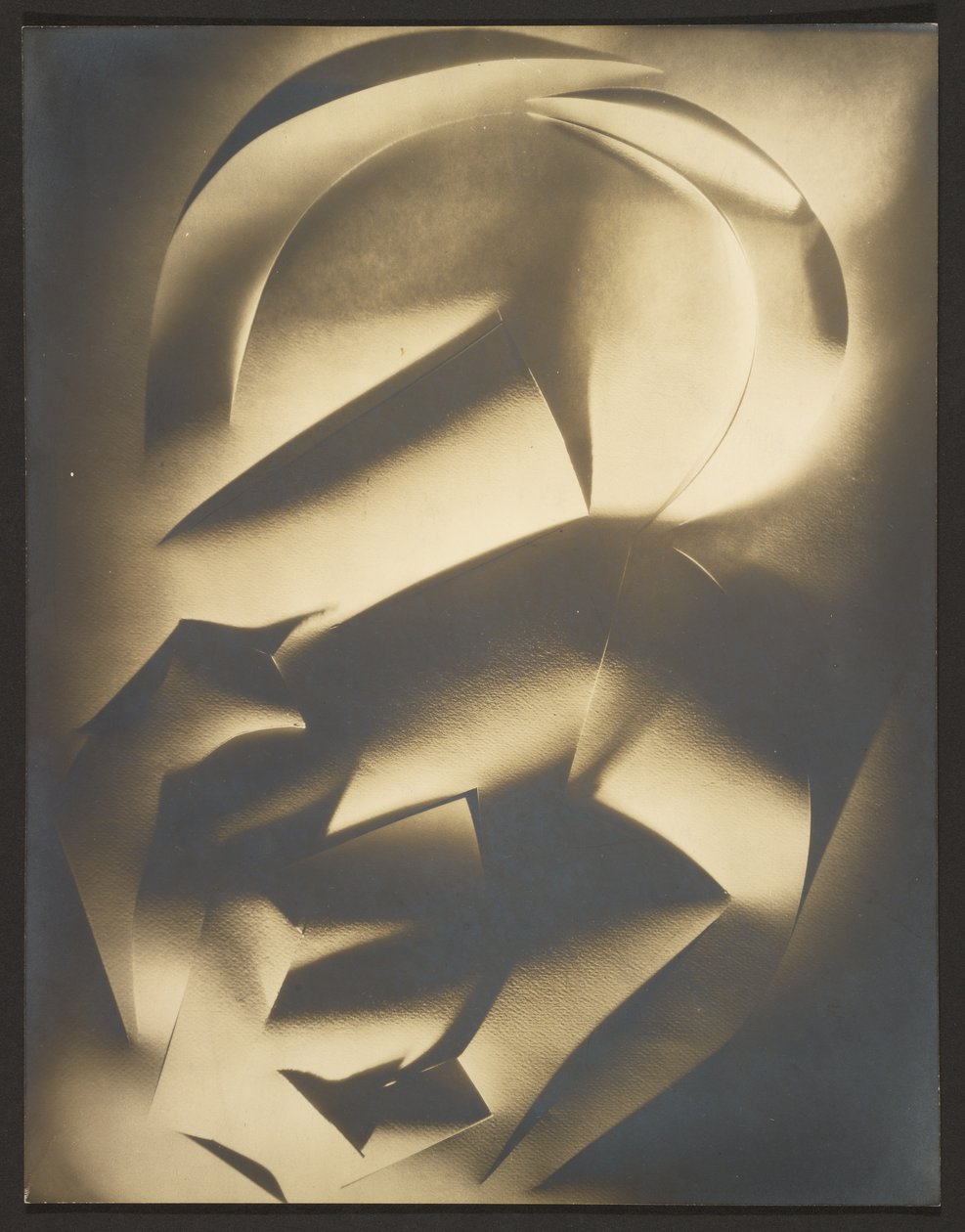 [gesneden-papier abstractie]. door Francis Bruguière