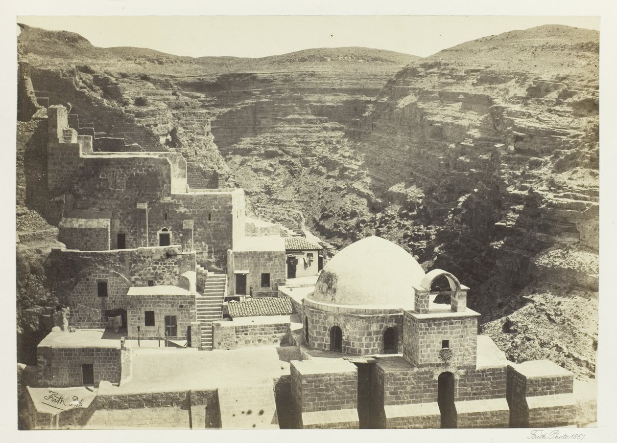 Klooster van Mar-Saba, bij Jeruzalem door Francis Frith