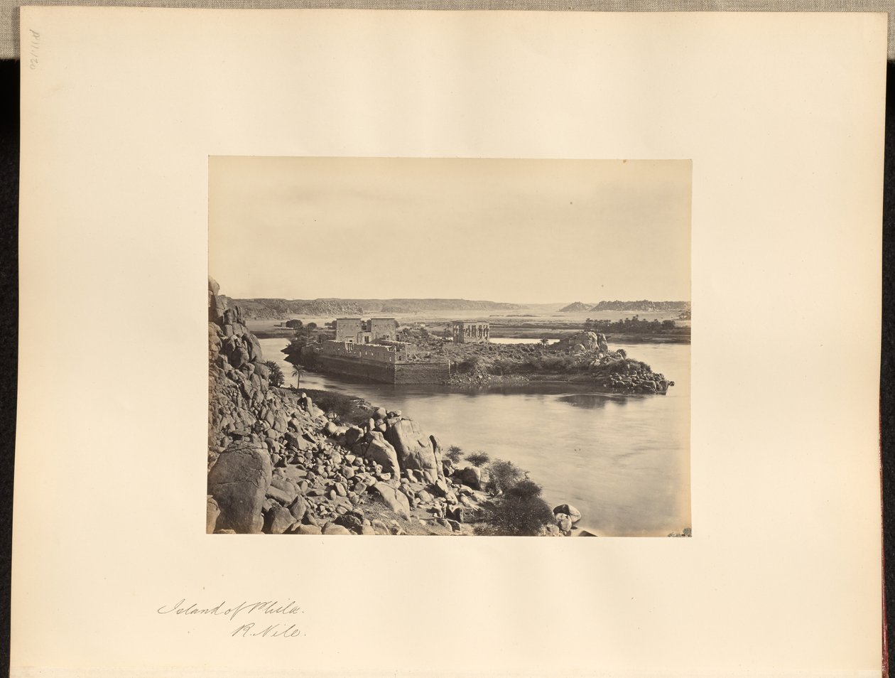 Eiland Philae, R. Nijl door Francis Frith