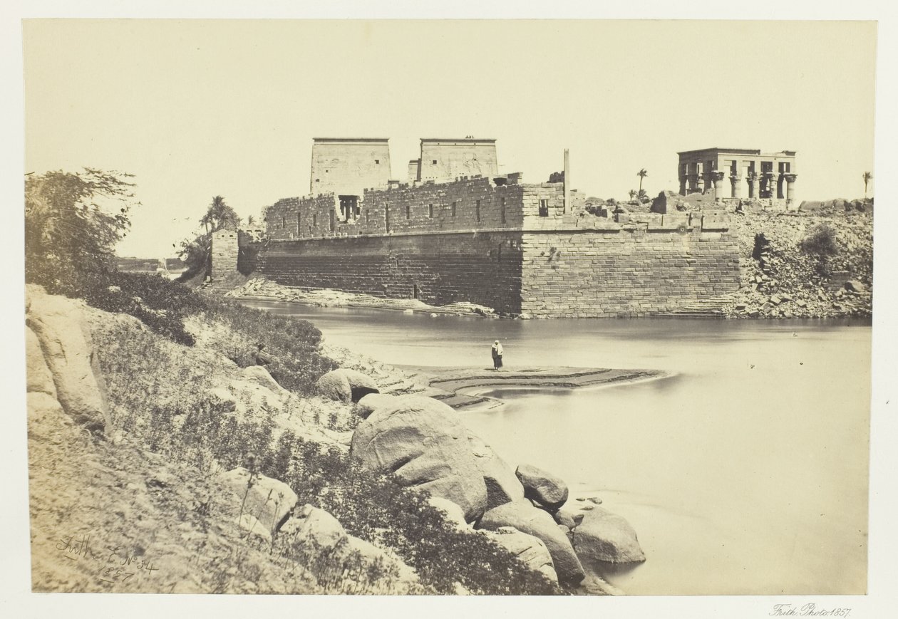 Zuidkant van het eiland Philæ door Francis Frith