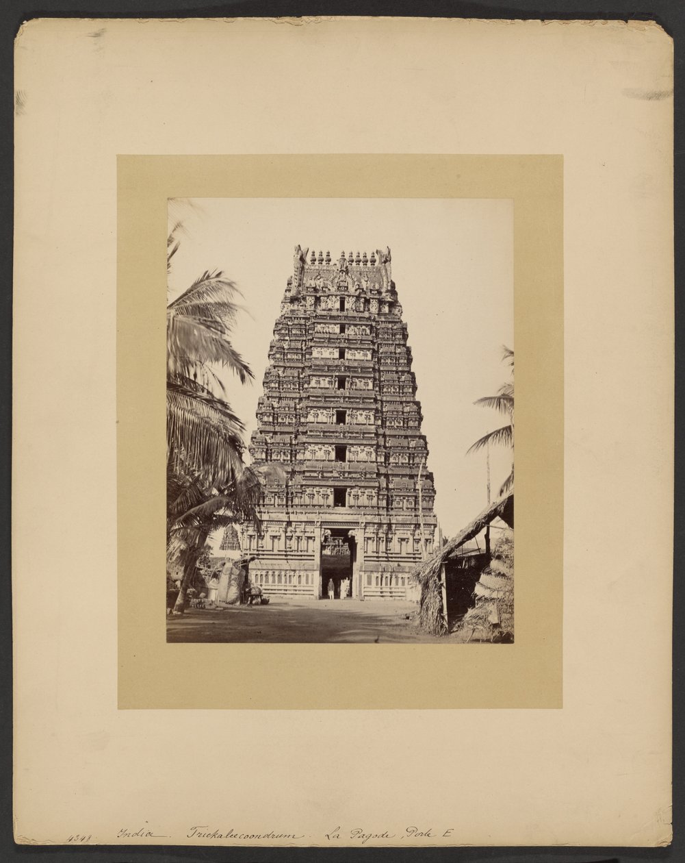 Trickaleecoondrum, La Pagoda, Porte E door Francis Frith