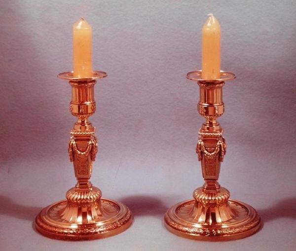 Twee Kandelaars (verguld zilver) door Francois Thomas Germain