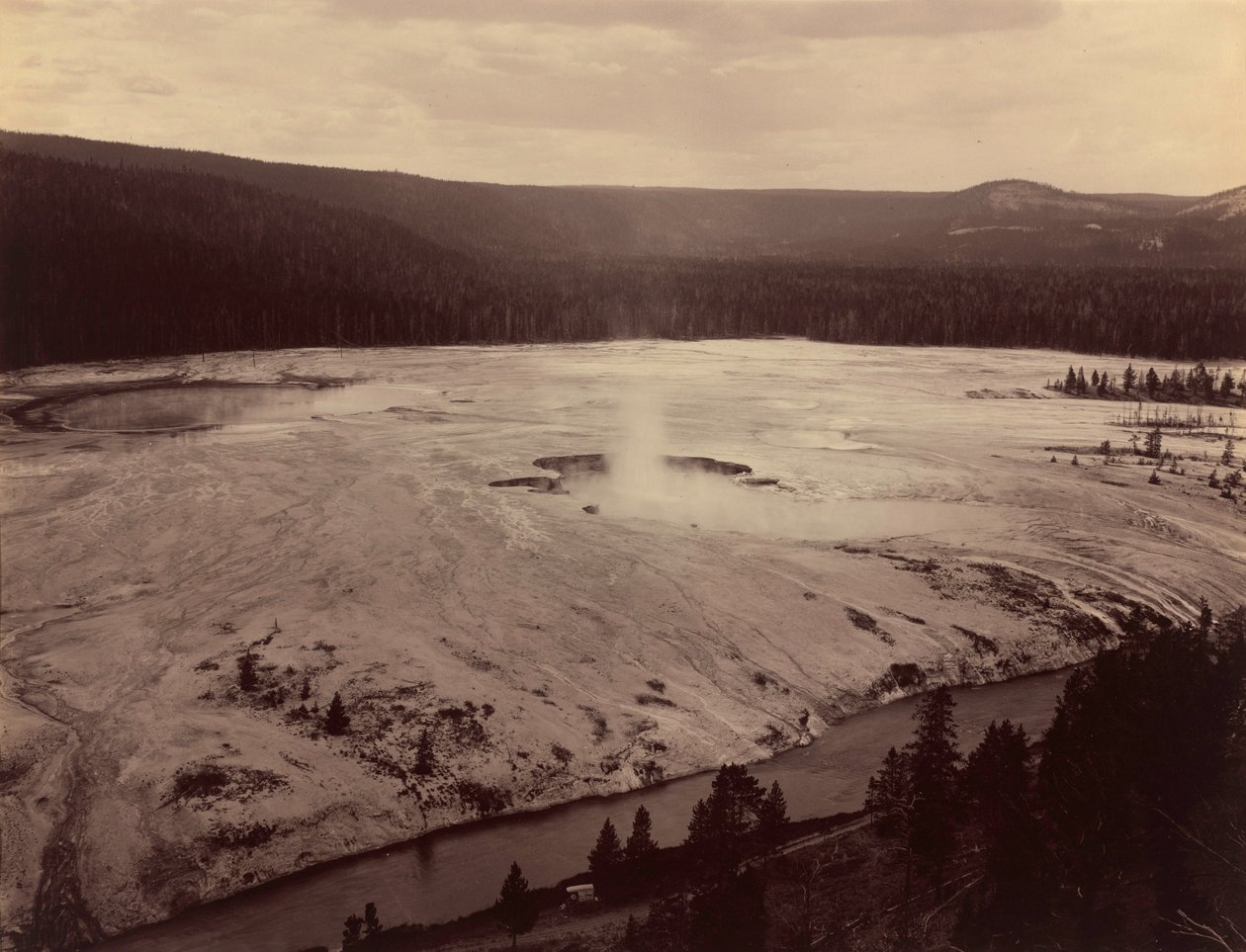 De halve hel, Firehole-rivier,1884 (foto) door Frank Jay Haynes