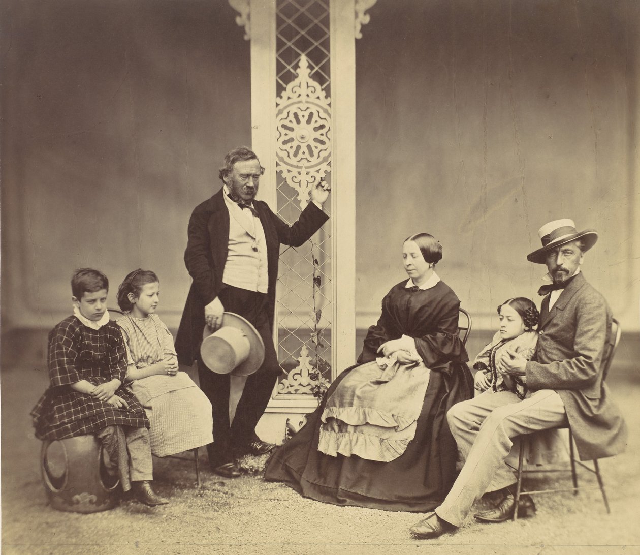 [Groepsportret van zes mensen], 1850s-60s door Franz Antoine