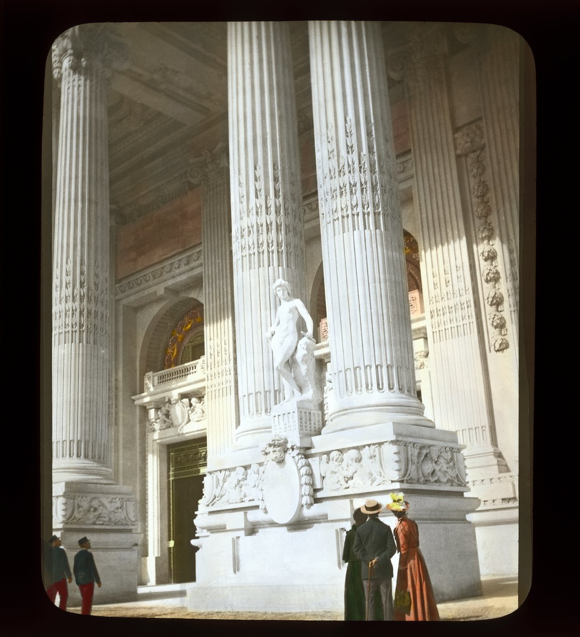Parijs Expositie: Grand Palais, 1900 door French Photographer