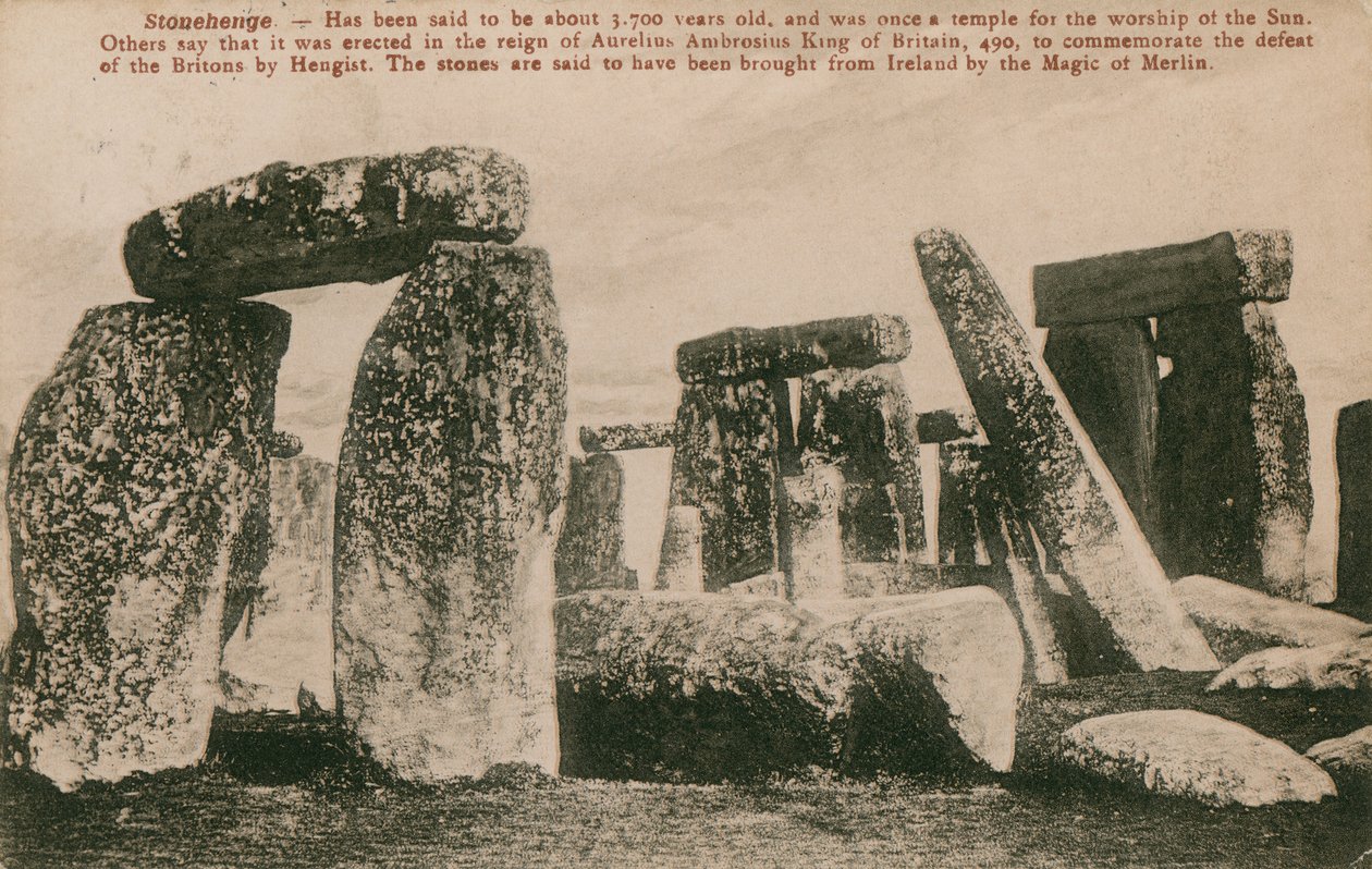 Stonehenge - Bronstijd steencirkel, volgens folklore opgericht tijdens het bewind van Aurelius Ambrosius, 490, ter herdenking van de nederlaag van de Britten door Hengist door French Photographer